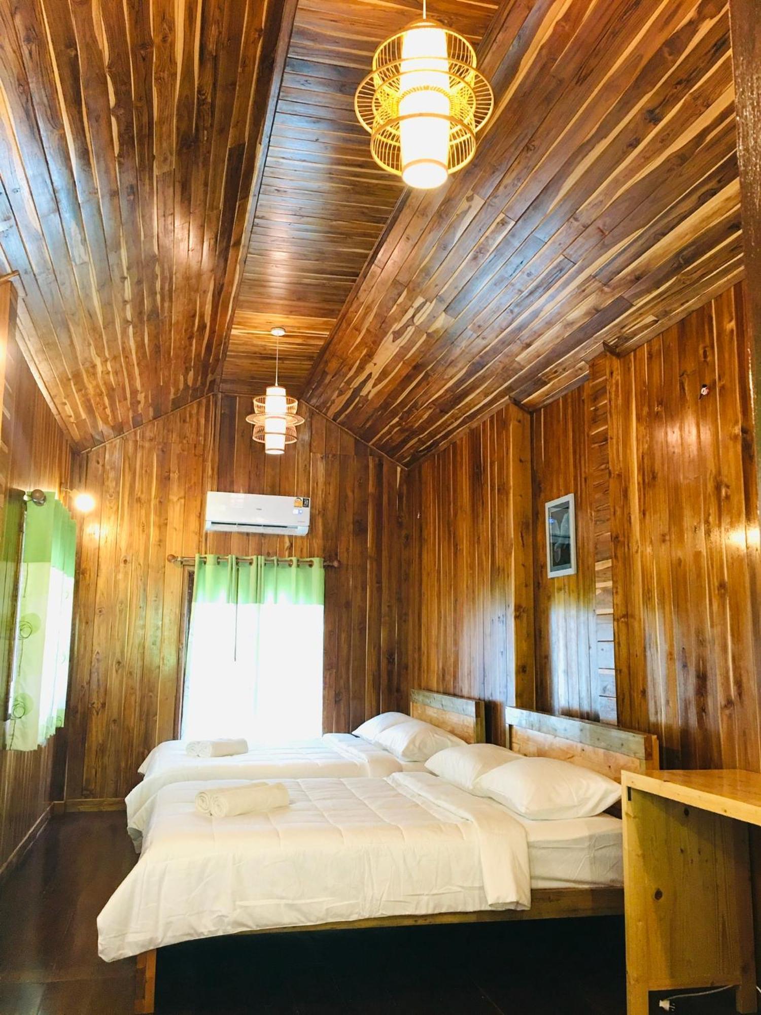 Baan Sangchan Ko Kut Luaran gambar