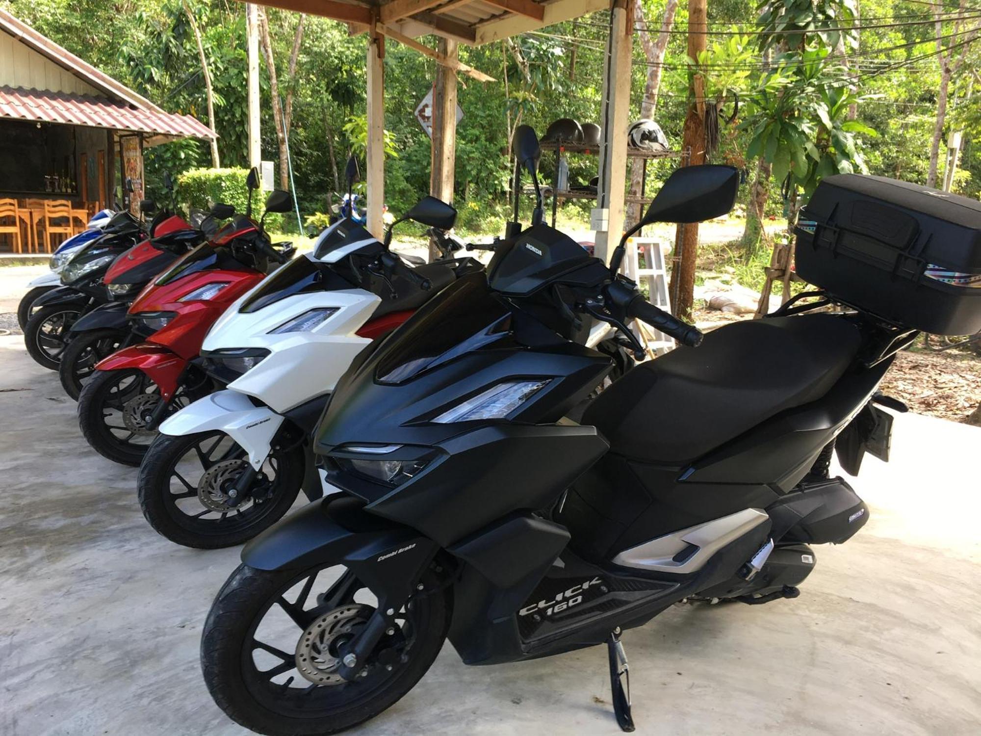 Baan Sangchan Ko Kut Luaran gambar