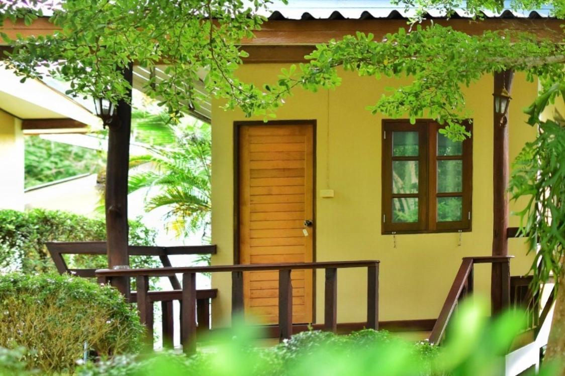 Baan Sangchan Ko Kut Luaran gambar
