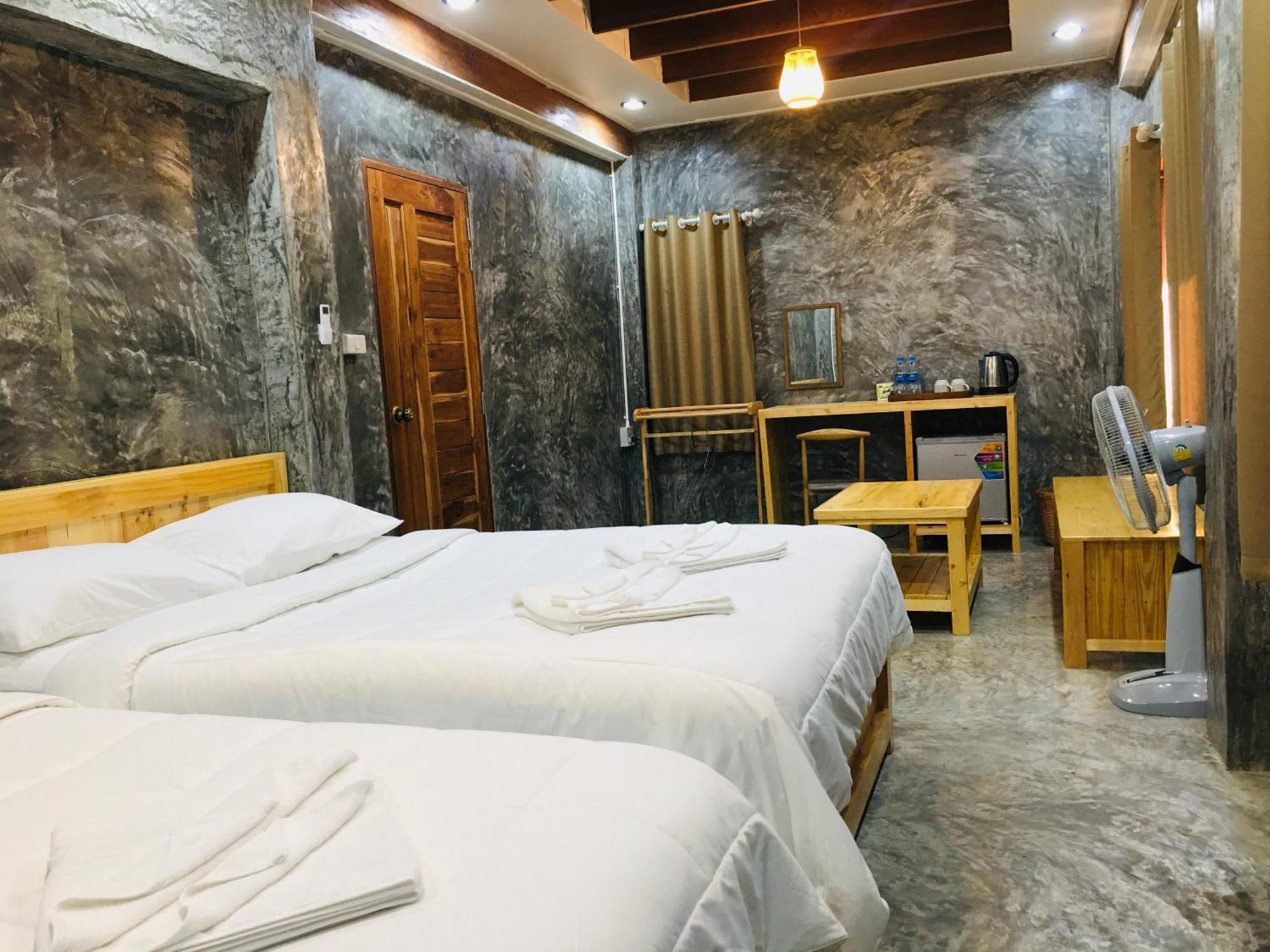 Baan Sangchan Ko Kut Luaran gambar